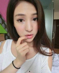 东北吃瓜网红事件视频大全,视频大全揭秘网络热点背后的真相 东北吃瓜网红事件视频大全,视频大全揭秘网络热点背后的真相